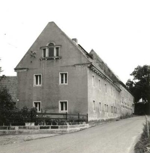 Dohna-Röhrsdorf-Sürßen. Gehöft, Nr. 9. Wohnhaus und Wohnstallhaus, Straßenansicht