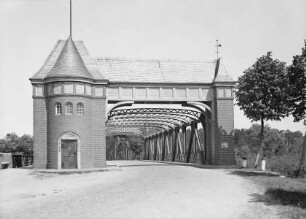 Wassertorbrücke über den Groß-Schiffahrtsweg Berlin-Stettin