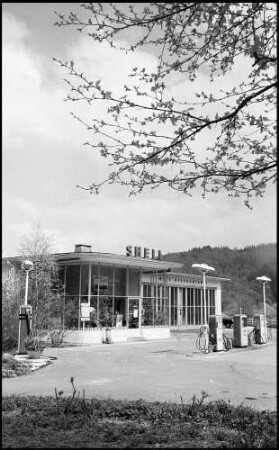 Badenweiler: Shell Tankstelle