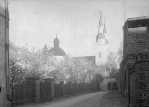 Evangelische Pfarrkirche zum Heiligen Kreuz