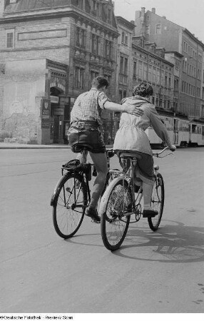 Zwei Radfahrer