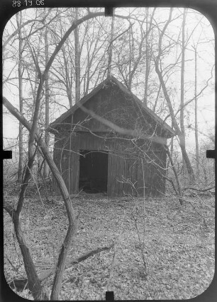 Viereichen-Mocholz, Nr. 13. Gehöft. Wirtschaftsgebäude. Giebelfront mit Eingang