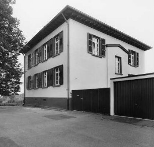 Pfarrhaus (Massivbau); Babenhausen, Bachstraße 2