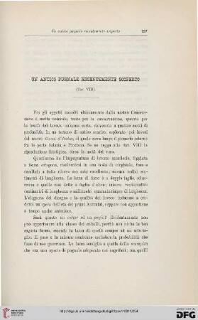 19: Un antico pugnale recentemente scoperto