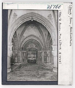 Lübeck: Dom, Nordvorhalle