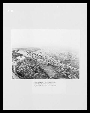 Blick vom Eliasberg über die Insel Thera und das Kraterbecken
