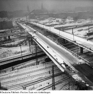 Dresden Verkehrszug; Kleine Plauensche Straße; (Hochstraße)