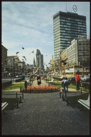 Blick entlang der Tauentzienstraße