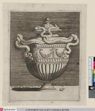 [Antike Vase mit ineinander verschlungenen Schlangen als Henkel]