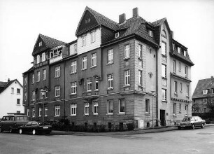 Doppelwohnhaus; Eschwege, Schillerstraße 1, Lessingstraße 15