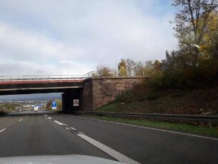 Wappentafeln der Reichsautobahnbrücke; Lohfelden, A 7