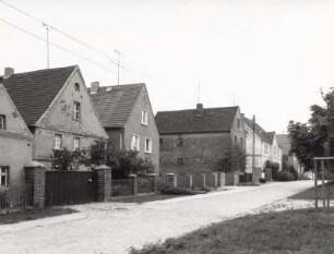 Straße, Kleindröben