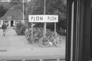 Plön: DB Strecke 145, aus dem Triebwagen, Bahnhof Plön