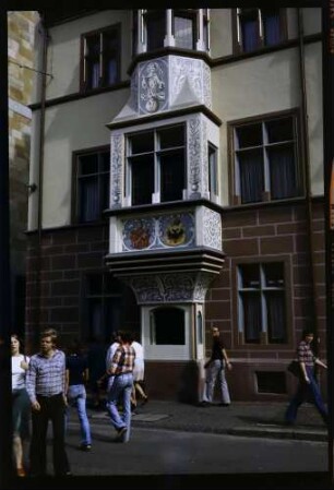 Freiburg: Basler Hof, Erker