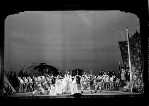 Ballettabend: 1. Tanz-Suite; 2. Coppelia; 3. Polowetzer Tänze
