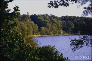 Berlin, Blick von der Pfaueninsel auf Nikolskoe.