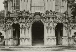 Wallpavillon
