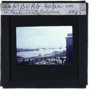 Hamburg, St. Pauli-Landungsbrücken,Norderelbe