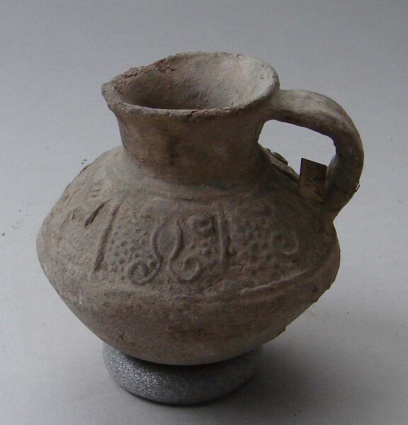 Clay vessel