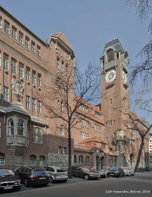 25. und 26. Gemeinde-Doppelschule (heute Pommern-, Helene- Lange-, Goerdeler-Schule); Berlin, Charlottenburg-Wilmersdorf