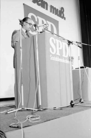 Freiburg: Stadthalle; SPD-Parteitag, Rudi Schieler