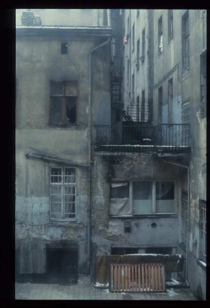 Diapositiv: Adalbertstr. 17, 1983