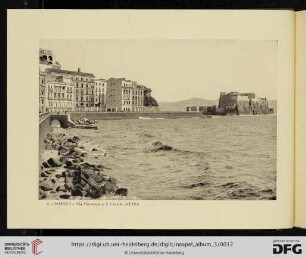 8. Via Partenope e il Castello dell'Ovo