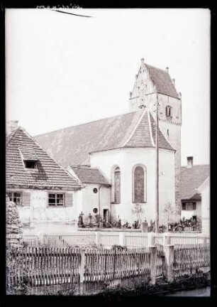 Kirche; Chor von Südosten
