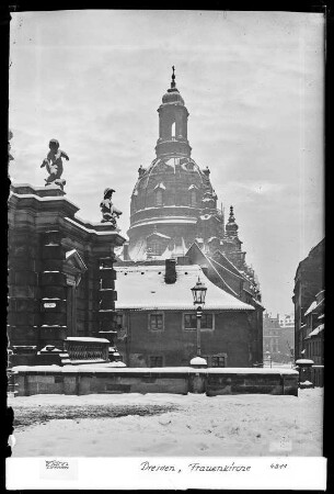 Dresden, Frauenkirche im Schnee, Neujahrsgrüße