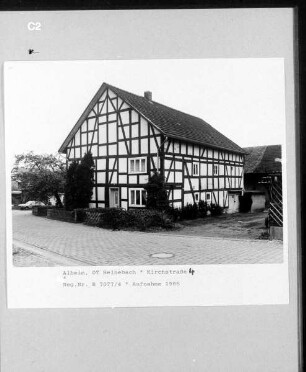 Wohn- und Wirtschaftsgebäude