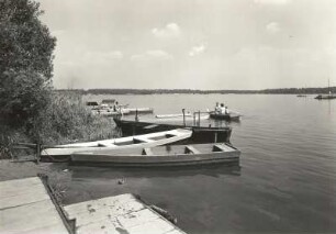 Groß Särchen. Knappensee, Bootsanlegestelle