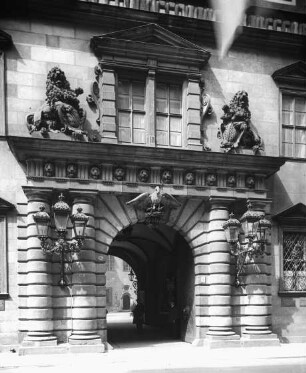 Dresden, ehem. Residenzschloss; Portal zur Schlossstraße; Buchner, Paul
