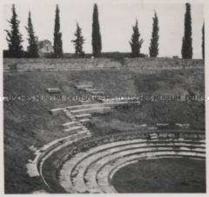 Pompeji, Teatro grande