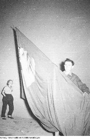 Berlin, 3. Weltfestspiele der Jugend und Studenten, Kundgebung, Stalin-Banner, u.a., August 1951