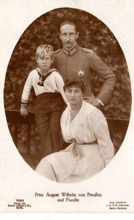 Prinz August Wilhelm von Preußen und Familie