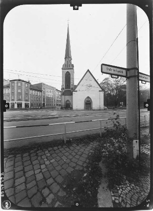 Gera. Trinitatiskirche (1609-1611; Turmbau 1899; F. Köberlein). Ansicht von Nordwest