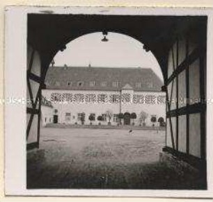 Hennef an der Sieg, Rittergut Zissendorf, Innenhof