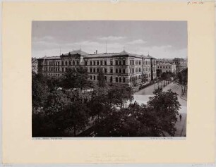 Das Polytechnikum am Bismarckplatz in Dresden, Hauptfassade und Reichsstraße (heute Fritz-Löffler-Straße) von Nordwesten