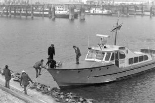 Drehaufnahmen des französischen dritten Fernsehens aus Nancy für einen Dokumentarfilm im Karlsruher Ölhafen