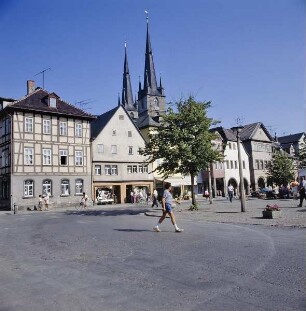 Saalfeld. Markt. Nordseite von Südwesten