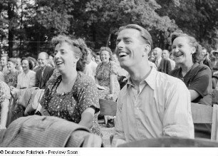 Zuschauer einer Kulturveranstaltung