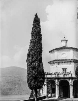 Santa Maria del Sasso : Eingang der Kirche Santo Maria del Sasso in Morcote
