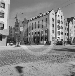 Postmoderne "Bürgerhäuser" am Alten Markt Elbing