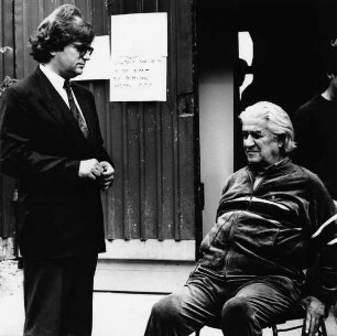Justus Frantz (geb. 1944; Pianist, Dirigent, TV-Moderator) und Sergiu Celibidache (1912-1996; Dirigent). Salzau, 1987