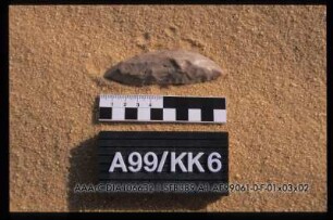Ä99/KK6 = Ä99/61, Flächenretuschiertes Artefakt
