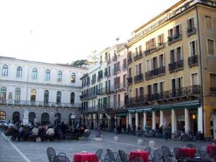 Padua: Häuser an der Piazza dei Signori