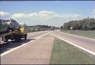 Ausfahrt aus Nebenfahrbahn Ost (Heilbronn Richtung Mannheim) zu Hauptfahrbahn Ost (Heilbronn Richtung Mannheim)