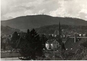 Friedhof Blomberger Str. mit Verwaltungsgebäude
