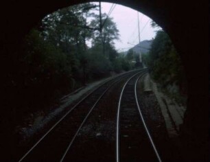 Horb Mühlener Tunnel Südportal Führerstandsmitfahrt Lok 221 104