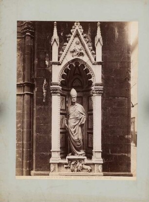 Or´ San Michele, Florenz Statue St. Eligius: Ansicht